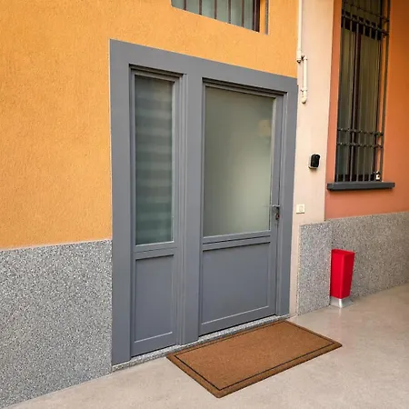 Brenta For 2 Casa de hóspedes Milão